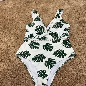 Cupshe XL swimsuit